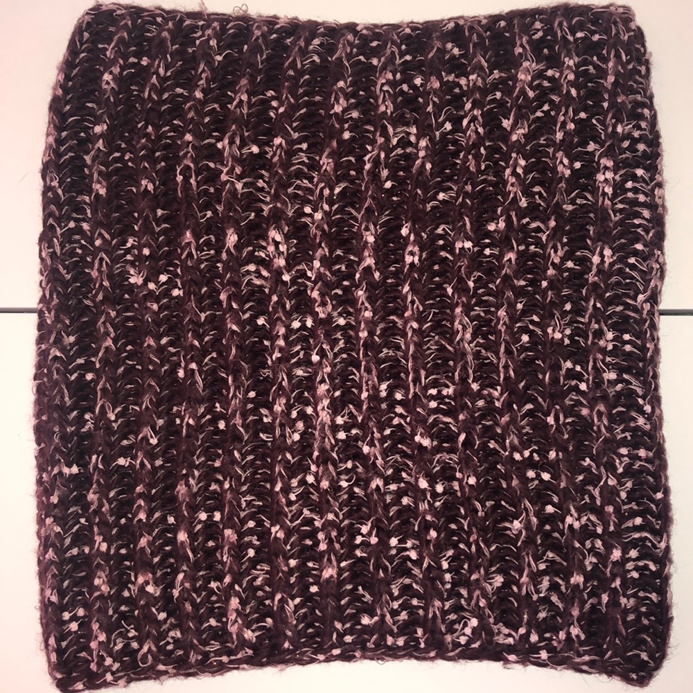 TARGET Neck Scarf